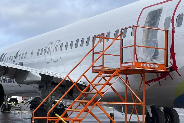 Следователи NTSB исследуют рейс 1282 авиакомпании Alaska Airlines