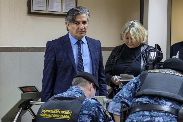 Эльман Пашаев
