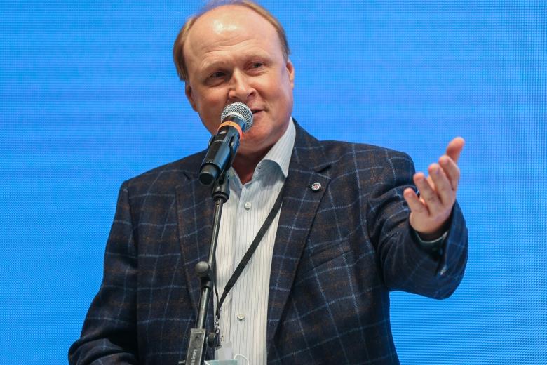 Владимир Толстой