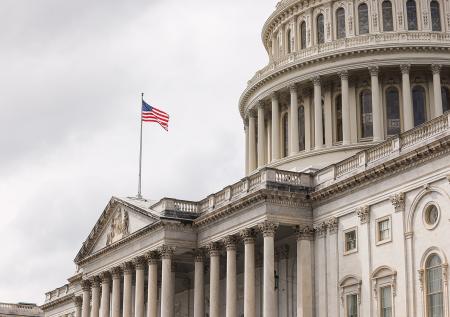 Правительство США приостановило работу