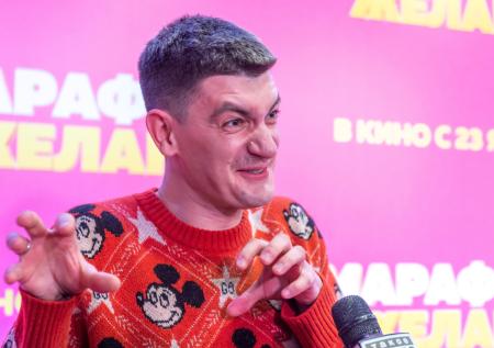 Звезда «Вечернего Урганта» рассказал о постыдной встрече с Рианной