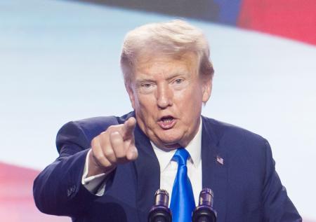 В США возобновили дело о штурме Капитолия против Трампа