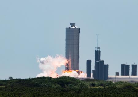 SpaceX провела новое успешное испытание прототипа корабля Starship