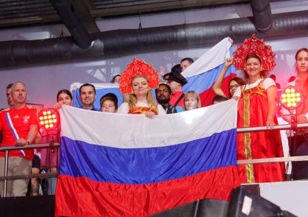 Чайковский вместо гимна и псевдоженщины: как прошел ЧМ по боксу с Россией