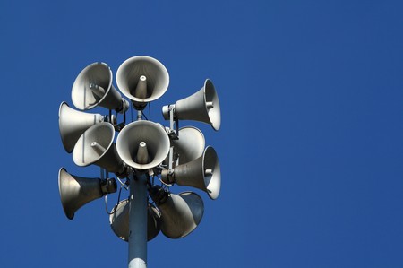 В четырех областях Украины объявили воздушную тревогу