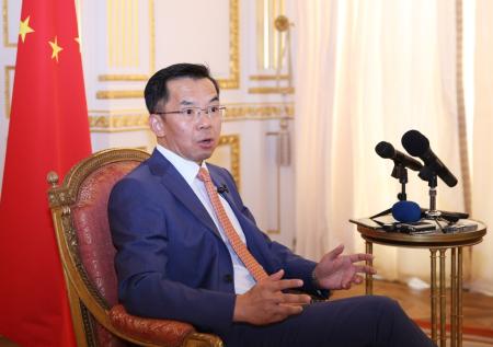 Китайский посол в Париже развил идеи Собчака