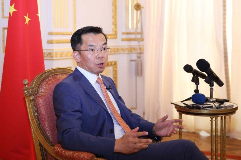 Посол Китая во Франции Лу Шае