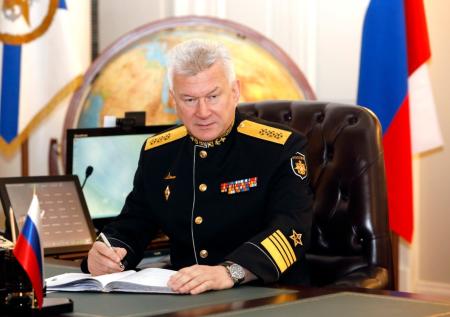 В Кремле ответили на вопрос об отставке командующего ВМФ