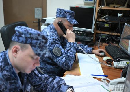 Охрану школы в Курске проверят после нападения подростка с молотком