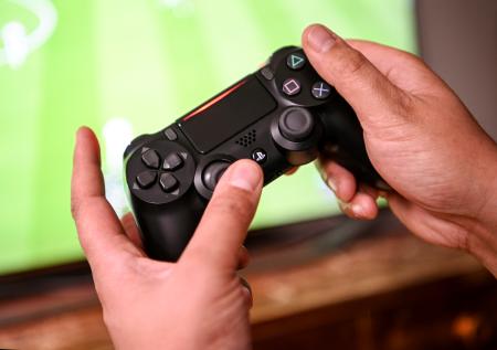 В Сети нашли патент Sony на режим «картинка в картинке» для PlayStation