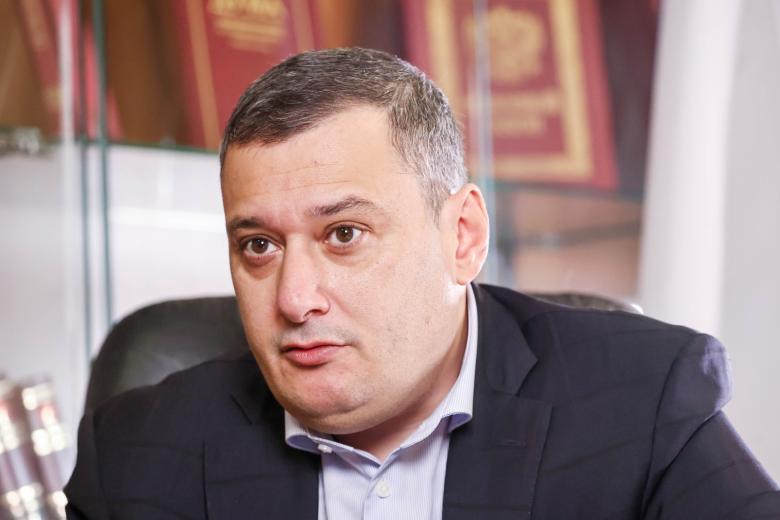 Александр Хинштейн