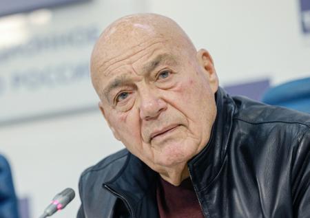 Отъезд из РФ, уход с Первого канала: куда пропал Познер после начала СВО