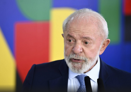 Путин и президент Бразилии Луис Инасиу Лула да Силва поговорили по телефону