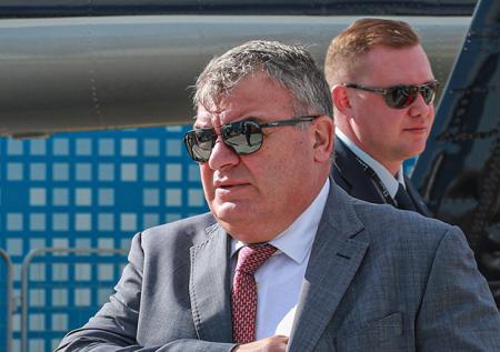 Сердюкова переизбрали председателем совета директоров ОАК