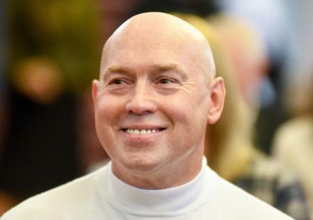 Мнение о Путине, ответ за Севастополь, театр: где сейчас Виктор Сухоруков