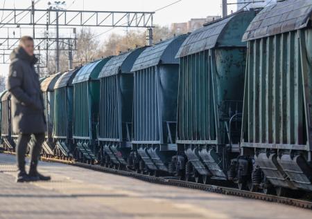 Российские железнодорожники попросили компенсацию за изъятые Киевом вагоны