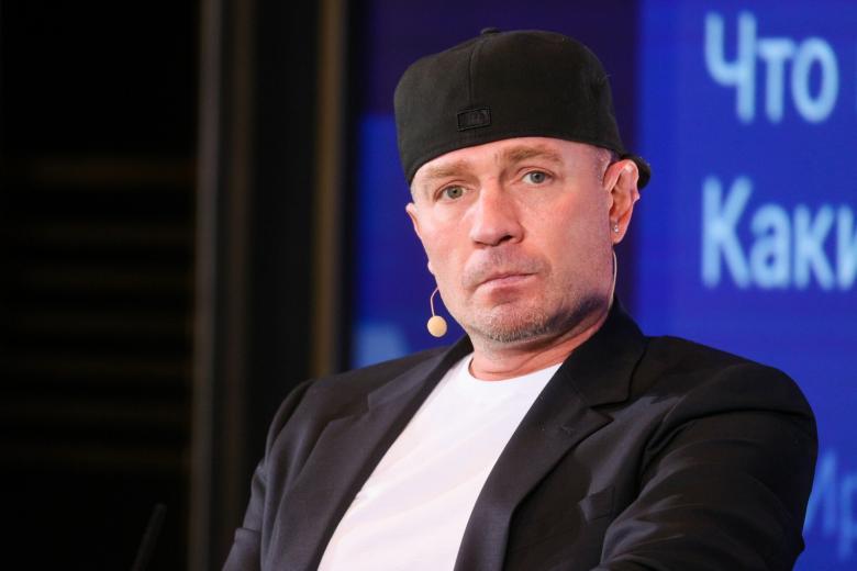 Роман Костомаров
