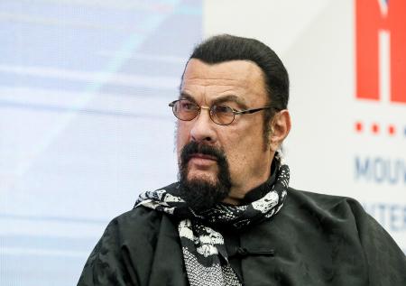 Стивен Сигал заявил, что готов сражаться за Владимира Путина на СВО