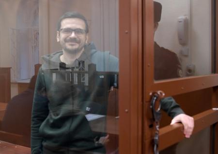 Суд продлил арест Яшину еще на полгода