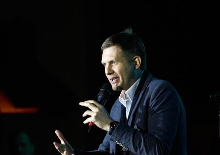 «Голова на место встает»: Борис Корчевников поблагодарил участников СВО 