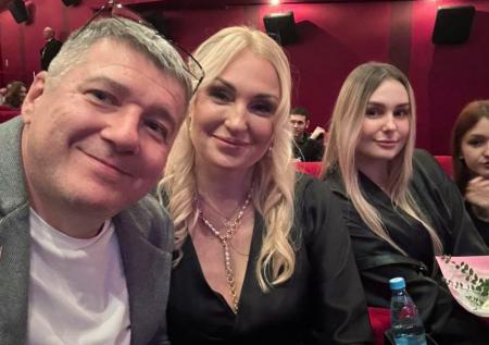 «Было тяжело смотреть»: дочь Черенкова о фильме про отца и футболе
