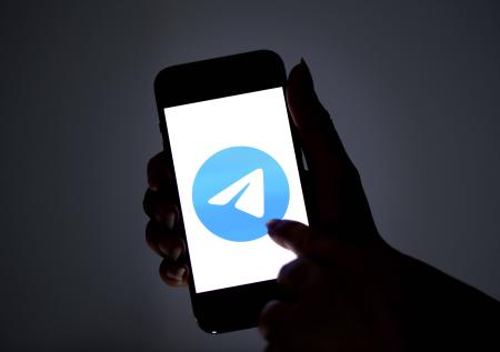Долго запрягали: власти ФРГ обвинили Telegram в потакании радикалам