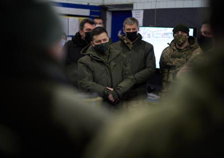 Зеленский поручил срочно расследовать гибель военных в Донбассе