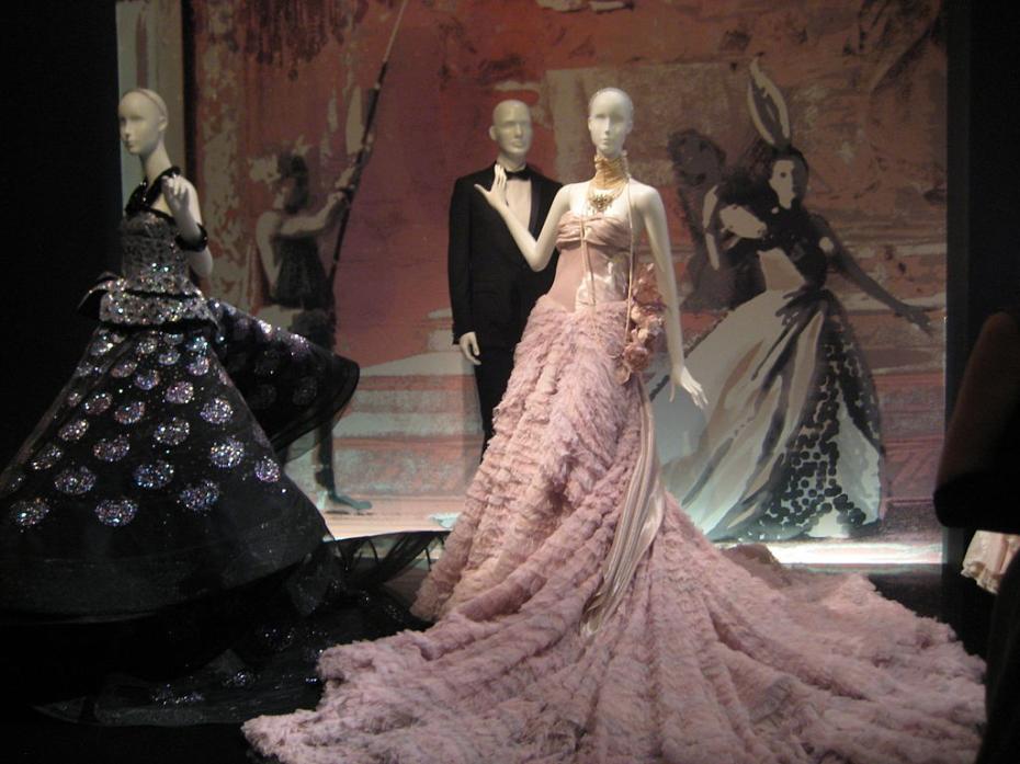Выставка Christian Dior в Москве