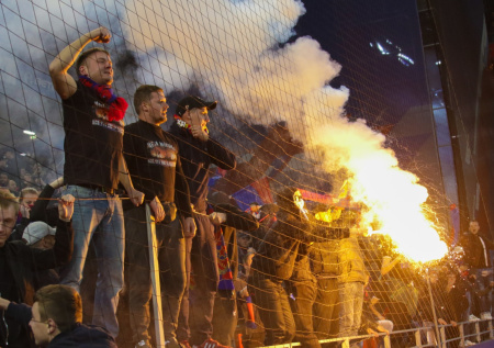 «Звучит красиво»: в ГД отреагировали на намерение смягчить закон о Fan ID