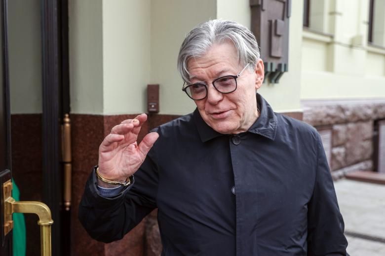 Александр Збруев