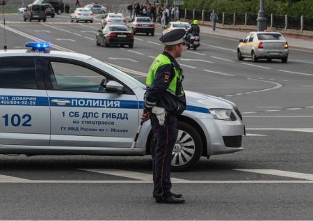 Четыре автомобиля столкнулись в Москве