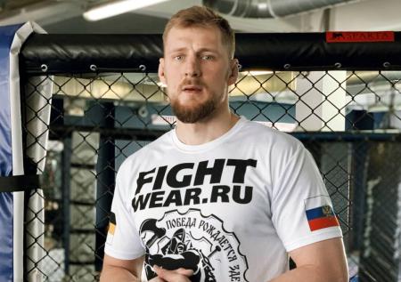 Волков высказался о поединке с чемпионом UFC Нганну