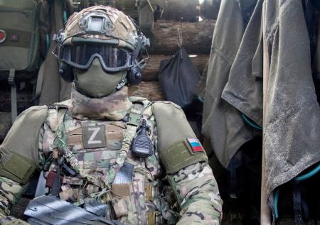Школьник отправил несколько тысяч ложек бойцам СВО