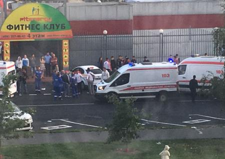 Полиция прячет водителя после тарана в Москве