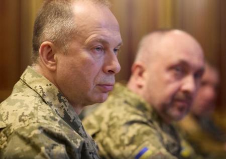 Сырский заявил о готовности оставить позиции ради жизни солдат