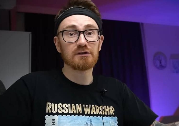 Блогер Евгений Архипов