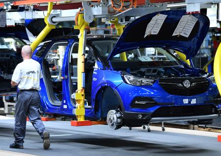Завод Opel и Peugeot в Калуге приостановит свою деятельность
