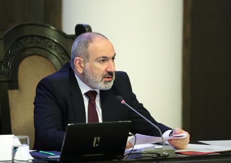 Пашинян прилетел в Россию с официальным визитом