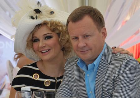 Максакова отсудила недвижимость Вороненкова