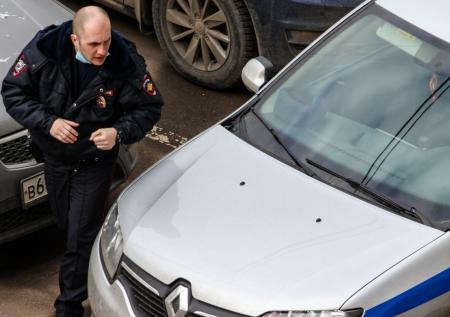 Тело связанной девушки нашли на улице в Санкт-Петербурге