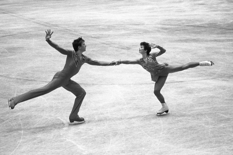 Челябинск. Чемпионат СССР по фигурному катанию. Экс-чемпионы мира в парном катании Ирина Воробьёва и Игорь Лисовский