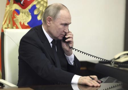 Путин раскрыл подробности телефонного разговора с Шольцем