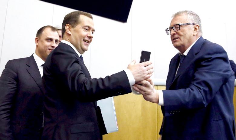 Дмитрий Медведев и лидер ЛДПР Владимир Жириновский