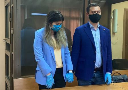 Над Варварой Карауловой установили административный надзор на девять лет