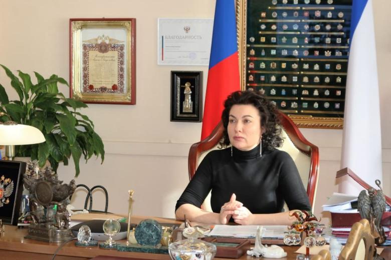 Арина Новосельцева