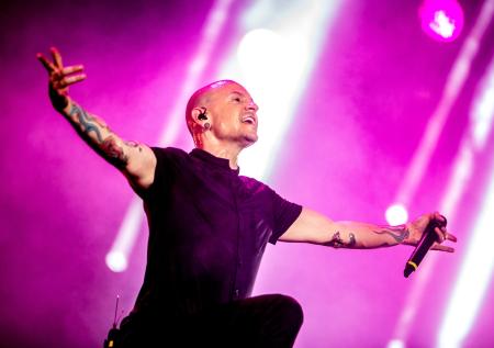 Трибьют солисту Linkin Park и свежий сингл Алёны Швец: новинки «VK Музыки»