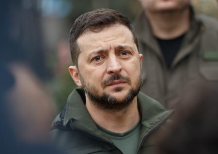 В Госдуме объяснили, почему Зеленский продлил военное положение