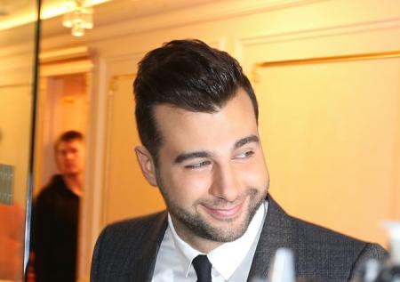 «В трубку не рыдал»: Ургант ответил на слова Потапа о приватном звонке