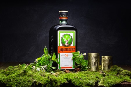«На вкус не отличаются»: сомелье раскрыл варианты замен Jagermeister в РФ