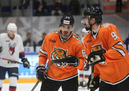 «Амур» спустя два дня взял реванш у «Торпедо» за домашнее поражение